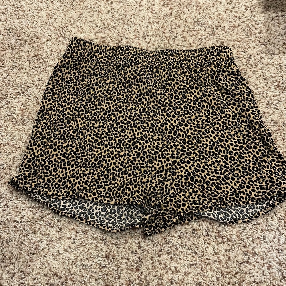 Forever 21 Leopard Print Shorts S